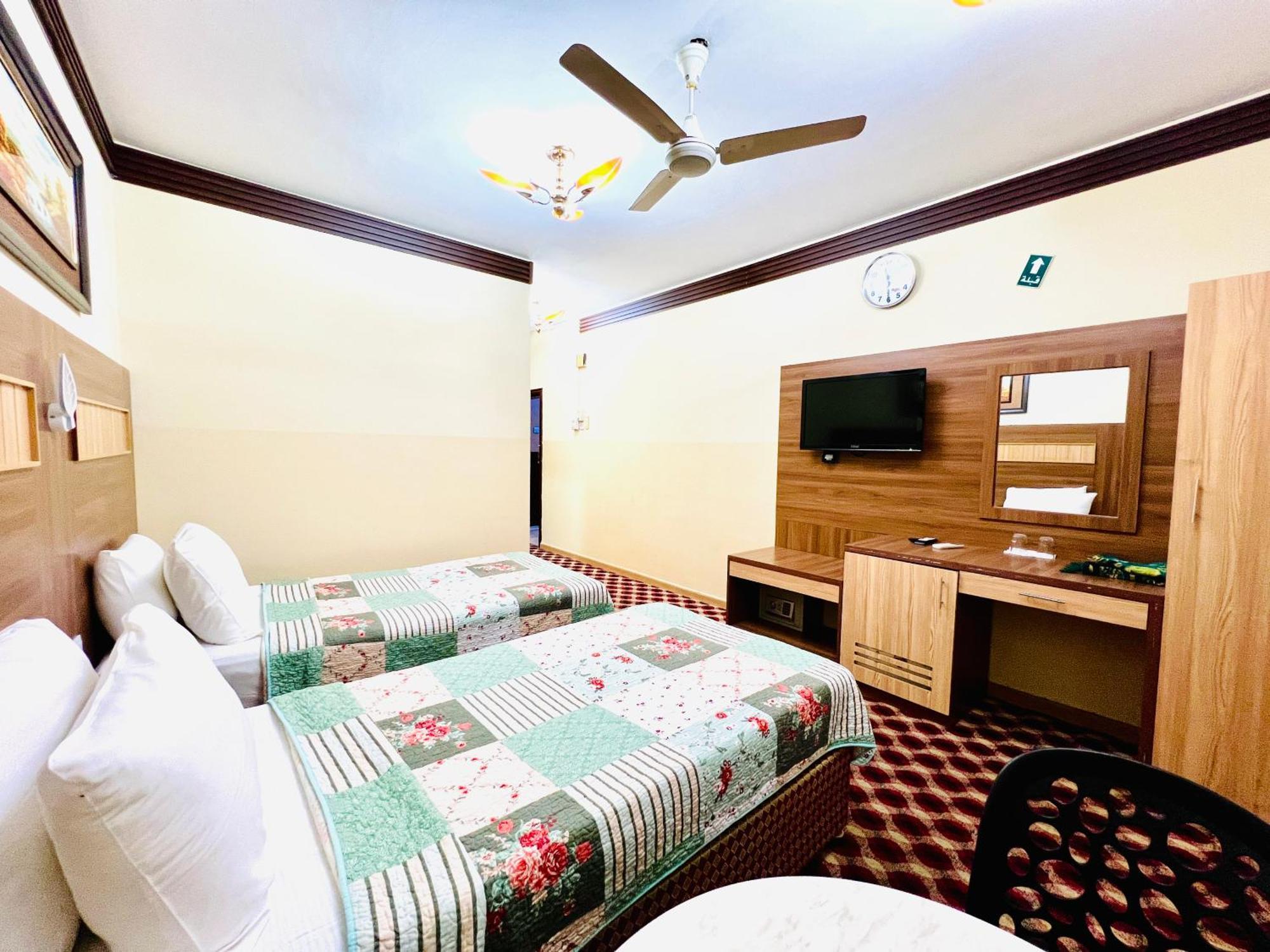 Al Ahrar Hotel ดูไบ ภายนอก รูปภาพ